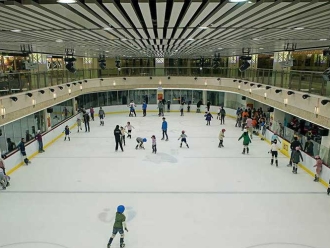 常见问题溜冰场室内除湿机湿度控制_除湿机厂家